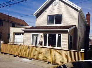 21 Bartlett Pl, Brooklyn, NY 11229