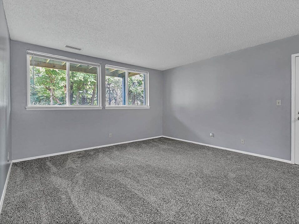 One & Two Bedroom Apartments For Rent