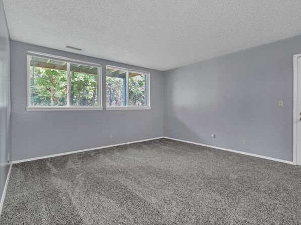 3000 W Douglas Ave #521
