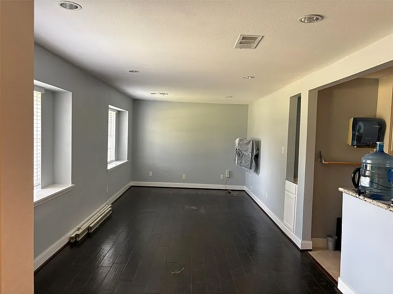11703 Triola Ln — Photo 3