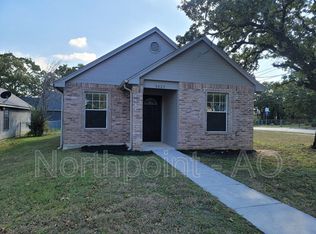 5022 Fitzhugh Ave, Fort Worth, TX 76105