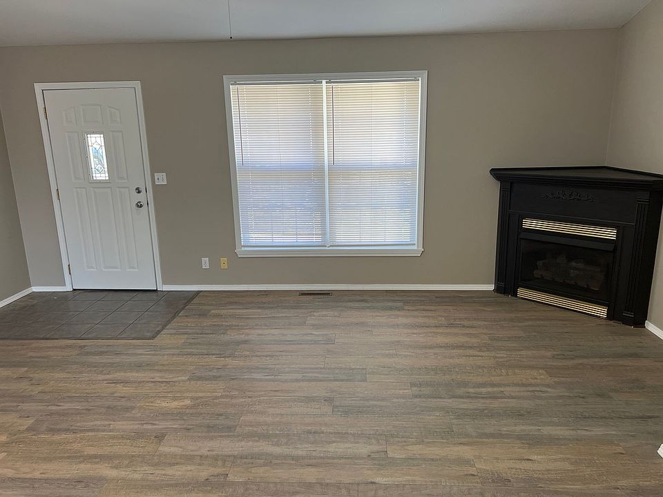 1752 S Fisk Ave, Springfield, MO 65802 Zillow