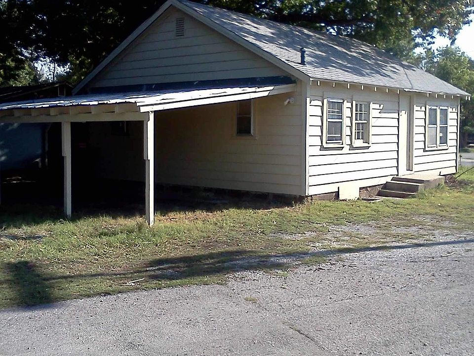 2nd image of 111 S Nome Ave