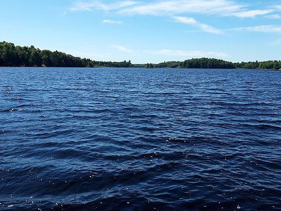 2nd image of 7271 W W ISLAND LAKE RD