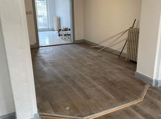 2401 S Edgewood St, Philadelphia, PA 19142
