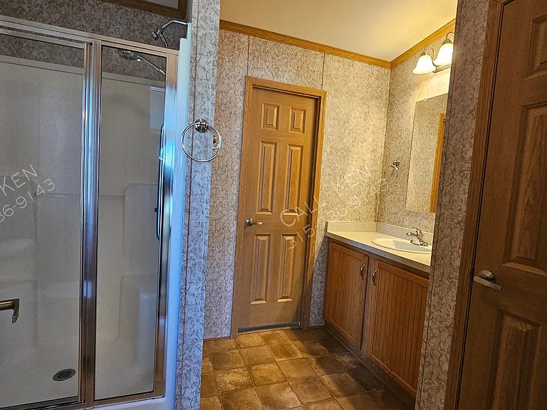 4 Majestic Ln — Photo 9