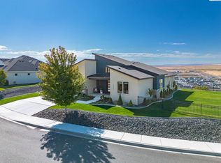 7095 W 23rd Ave, Kennewick, WA 99338