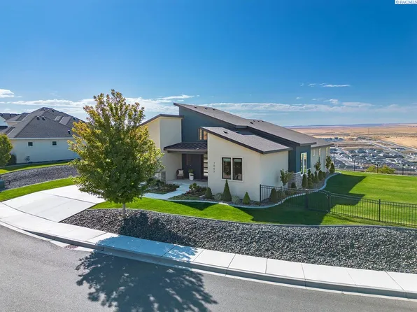 7095 W 23rd Ave, Kennewick, WA 99338