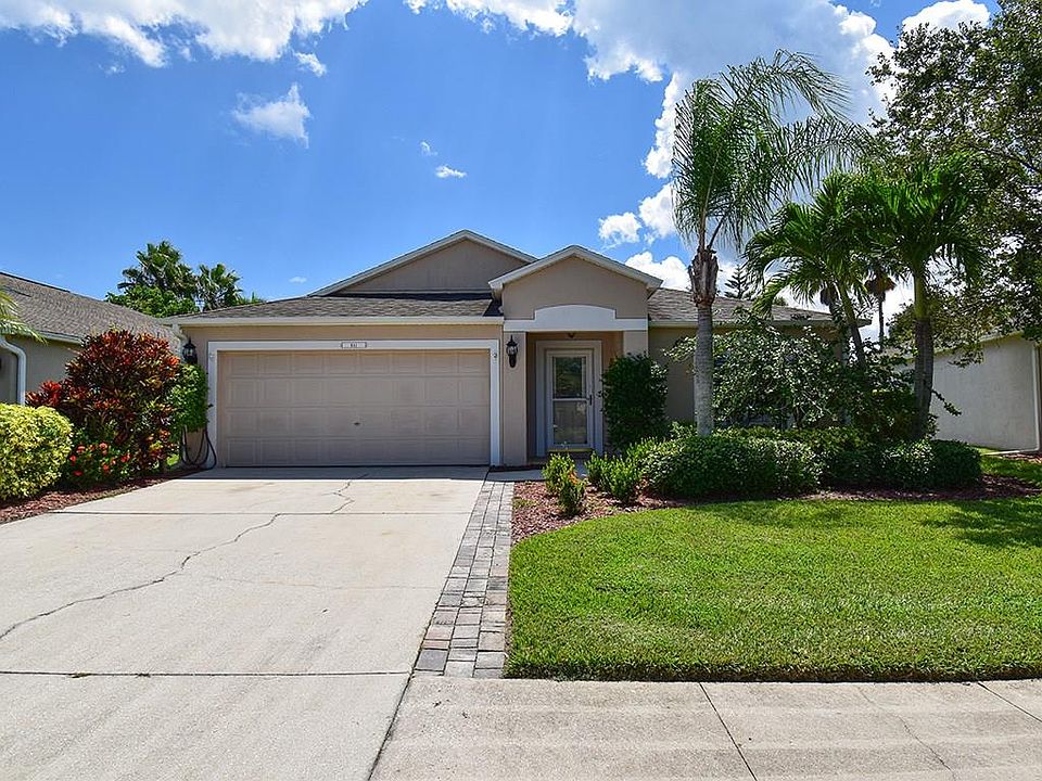1st image of 841 Greenleaf Cir