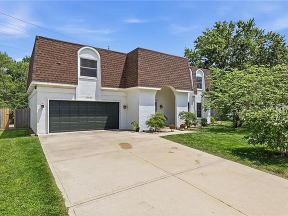 3rd image of 10531 Wedd St