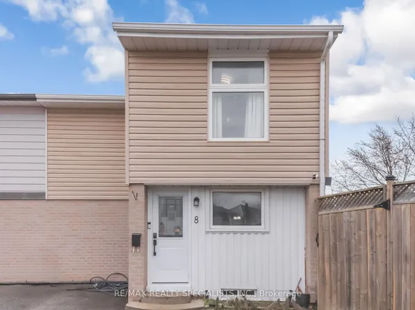 8 Grantbrook Ct, Brampton, ON L6S 2K8