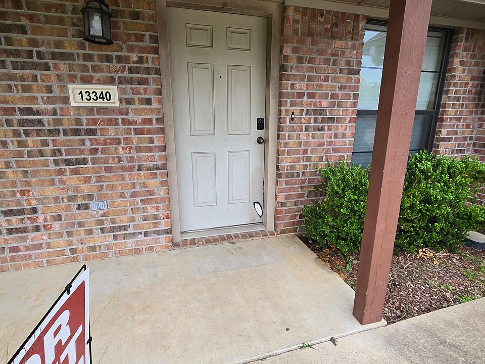 1st image of 13340 Country Meadow Ln
