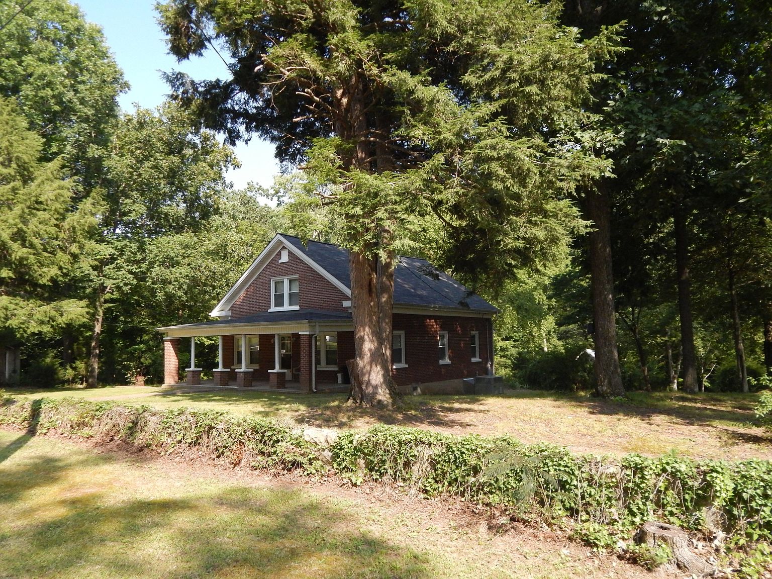 902 Highway 99, Waynesboro, TN 38485 Zillow