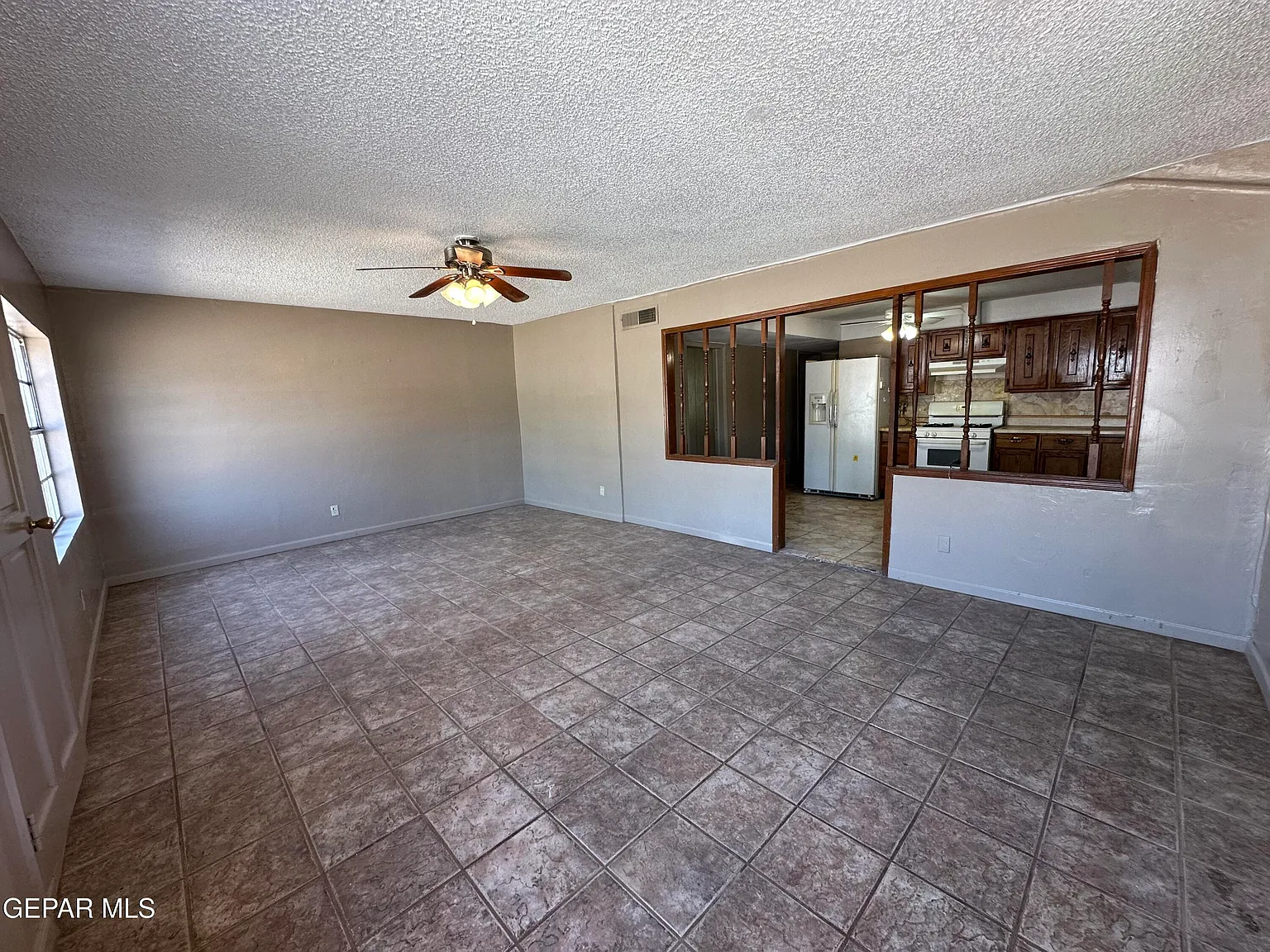 4 bed, 2.0 bath, 1470 sqft, $1,475 — Photo 3