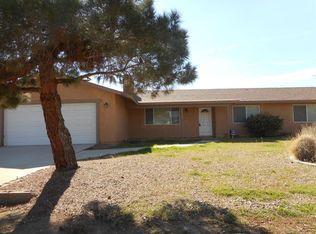 16415 Ash St, Hesperia, CA 92345