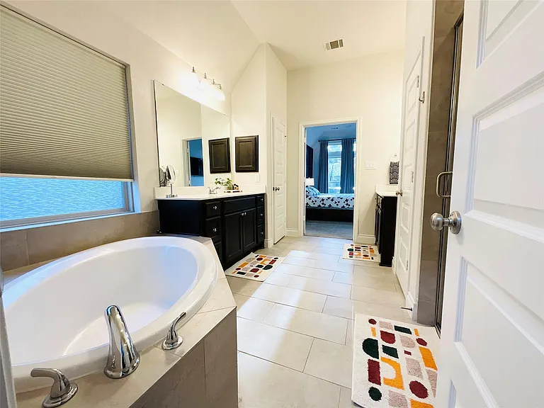 2507 Elmwood Trl — Photo 29