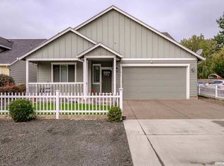 878 Helmick Rd, Monmouth, OR 97361