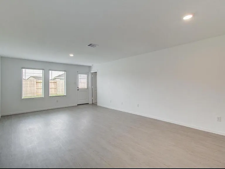 31430 Casacalenda Ln — Photo 15