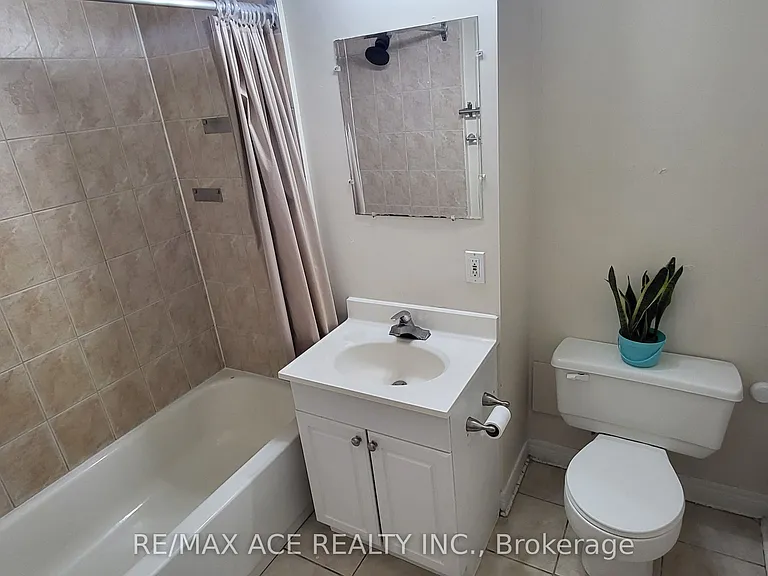 10 Stonehill Ct #107 — Photo 14