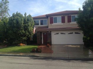 81 Linhaven, Irvine, CA 92602