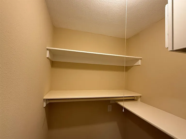 318 Big Hollow Ln — Photo 16