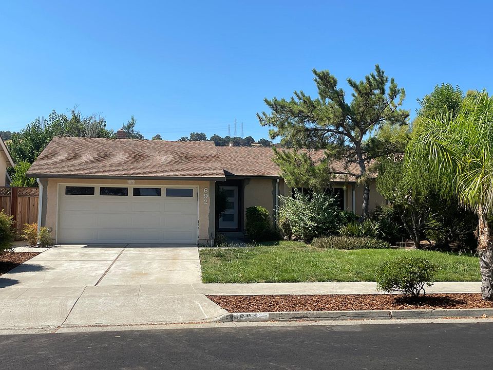 1st image of 692 Choctaw Dr