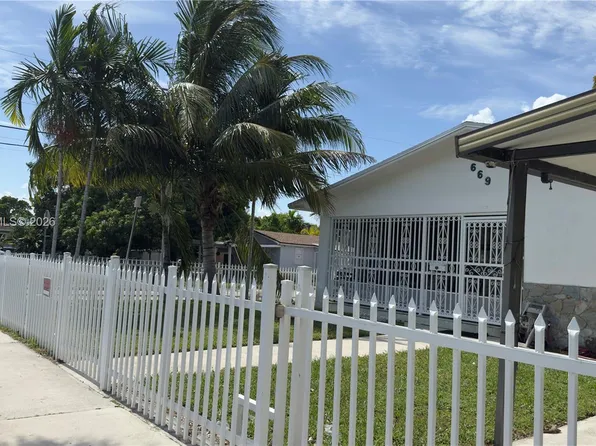 669 W 23rd St, Hialeah, FL 33010