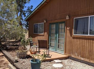 1564 Luna Mesa Rd, Yucca Valley, CA 92284