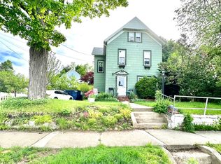 65 Davis St, Danbury, CT 06810