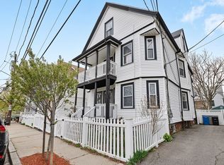 10 Bartlett St, Somerville, MA 02145