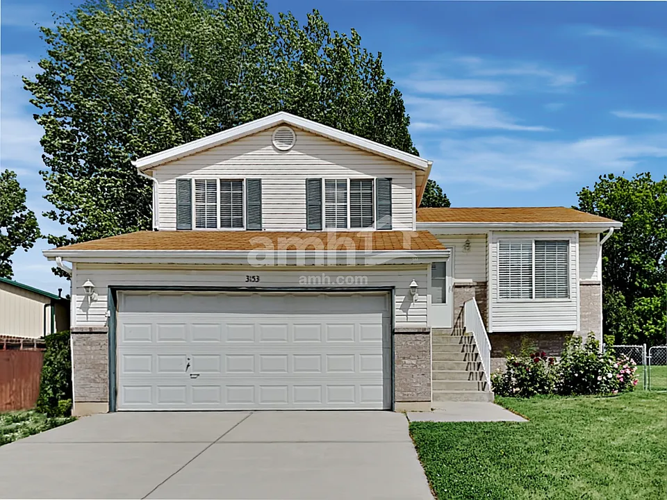3153 W 5025 S