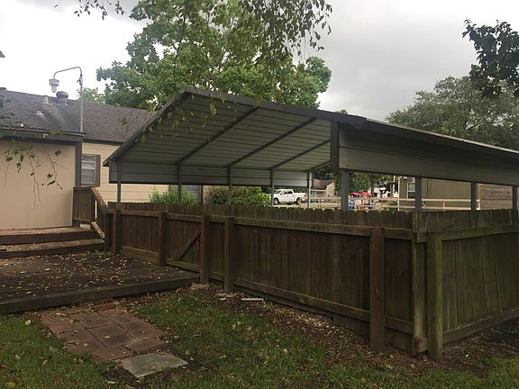 3rd image of 301 N 23rd St