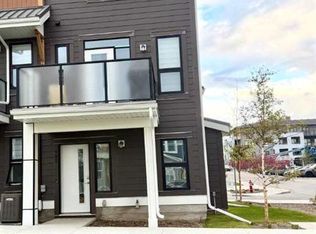 102 N Livingston Cmn NE, Calgary, AB T3P1K1