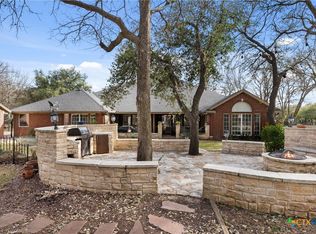 517 Riverwood Dr, Belton, TX 76513