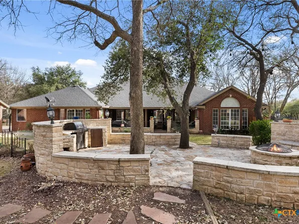 517 Riverwood Dr, Belton, TX 76513