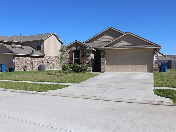 3rd image of 16402 Lazo Canyon Way