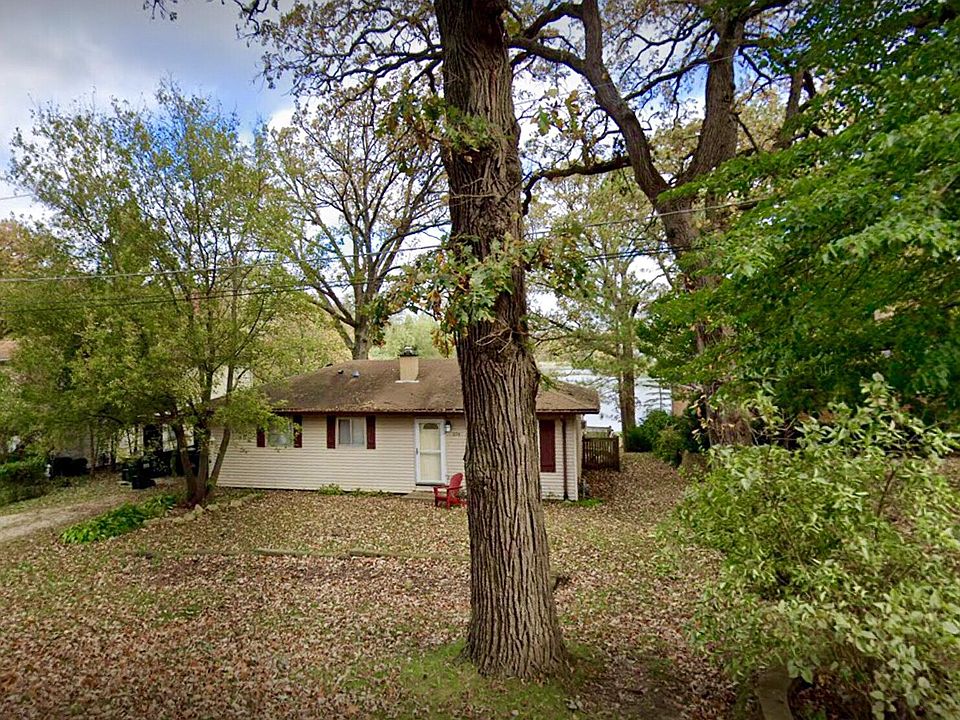 2nd image of 354 Hiawatha Dr