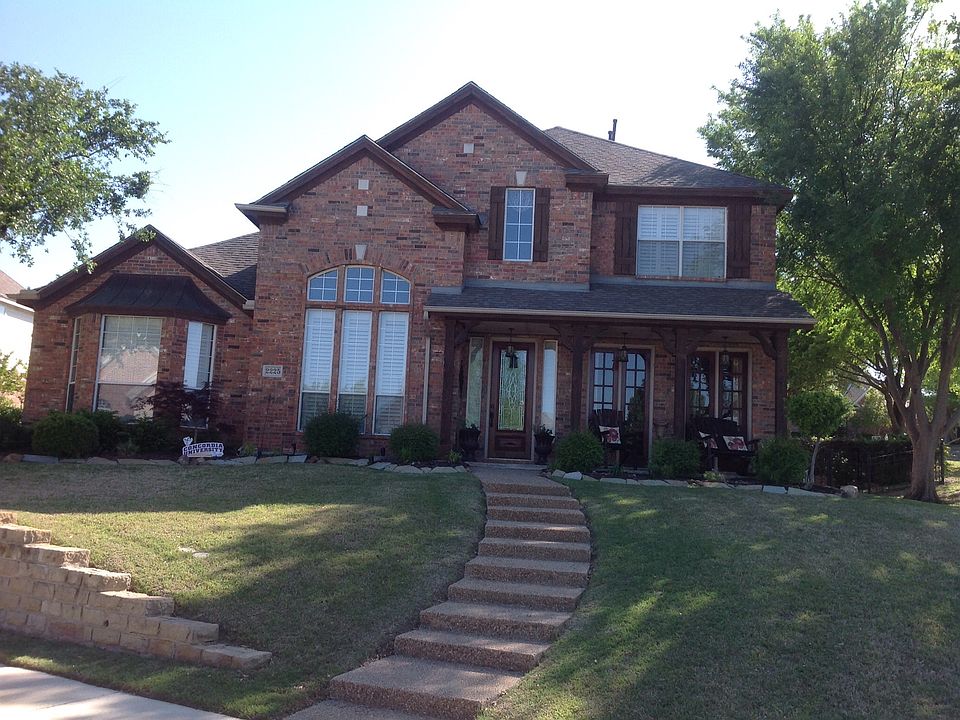 1st image of 2225 Hillcroft Dr