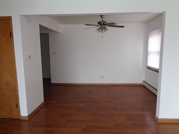 3rd image of 8631 S 82nd Ave APT 2S