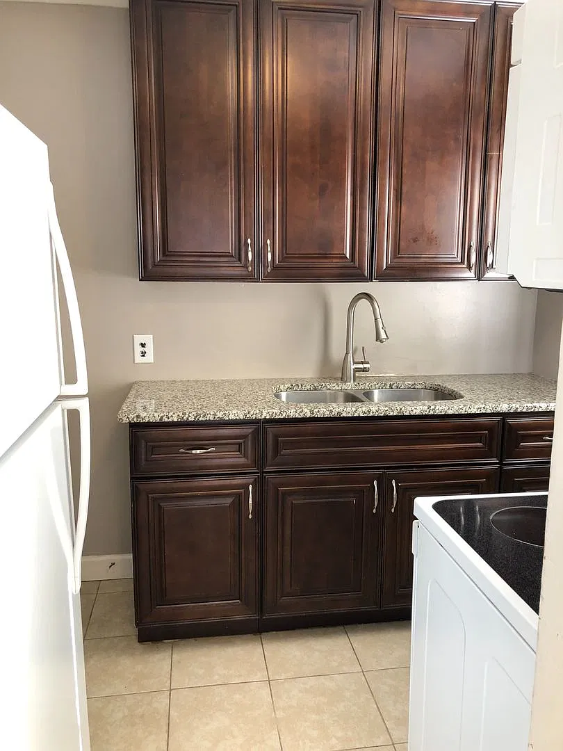 4819 South Street — Photo 2