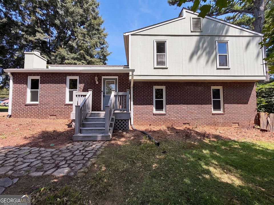 1st image of 962 Doeskin Dr NW
