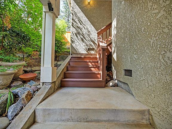2nd image of 217 Incline Dr