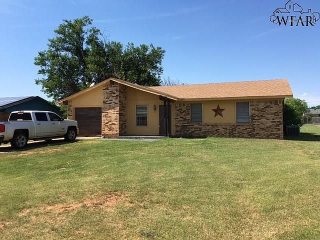 1st image of 308 E Garden Dr
