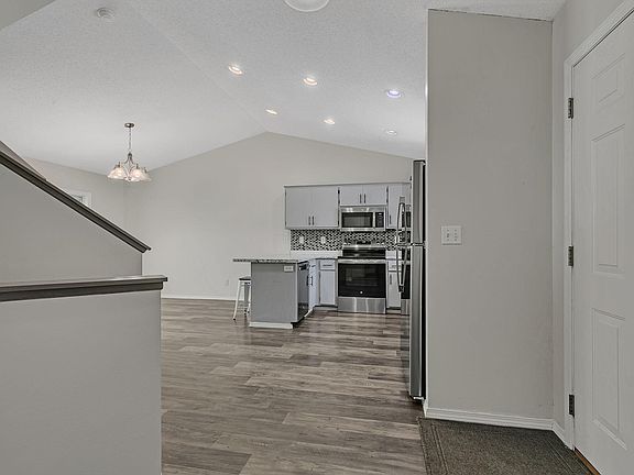 5th image of 6429 Savanna Ct