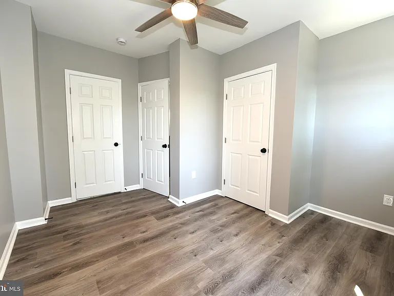 2225 W Baltimore St — Photo 22