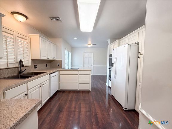 2nd image of 2801 Wickersham Dr