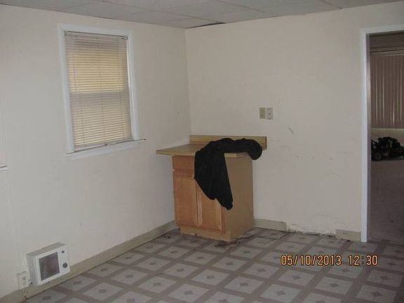4th image of 4611 S Pulaski Ave