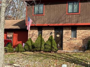 6 Pheasant Pl #1000, Howell, NJ 07731