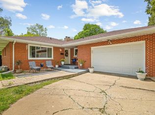1712 Midway Dr, Rockford, IL 61103