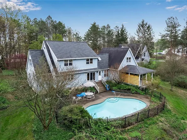 3100 Four Rod Rd, East Aurora, NY 14052